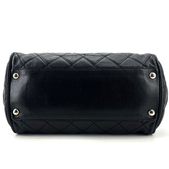 Authentic CHANEL CC Logo Caviar Quilted Duffle Travel Bag Boston Bag Bowler - Picture 10 of 12